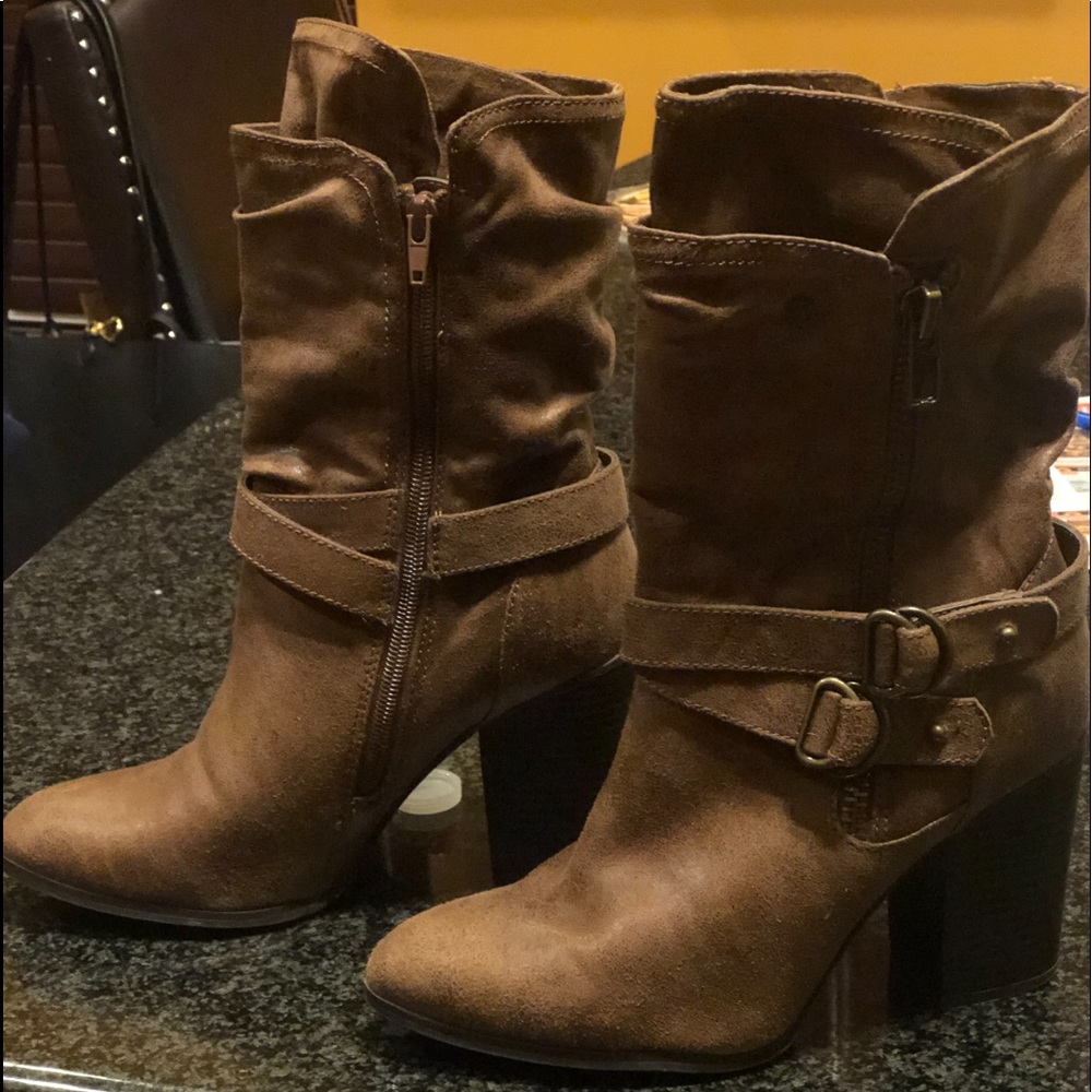 Woman’s Carlos Santana boots. Worn only once. Paid 89.99.
